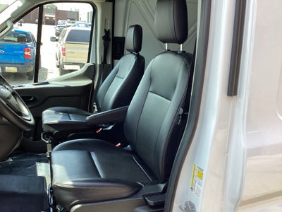 2025 Ford Transit Van Base