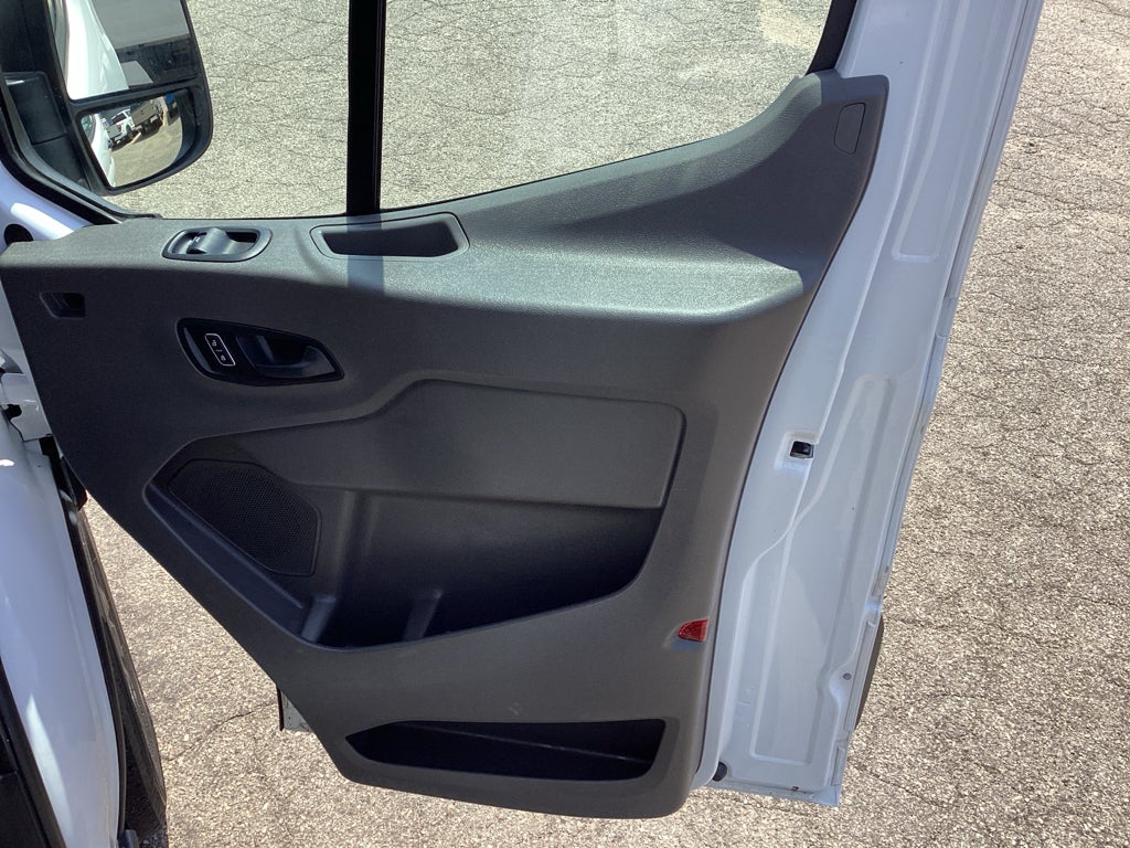 2025 Ford Transit Van Base