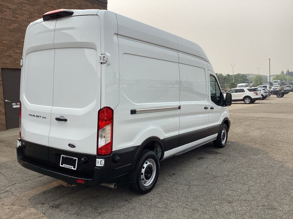 2024 Ford Transit Van Base
