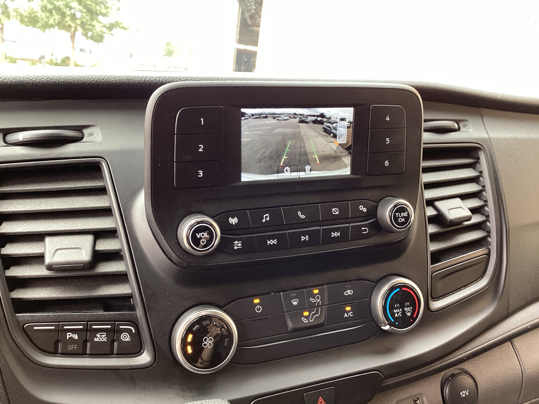 2025 Ford Transit Van Base