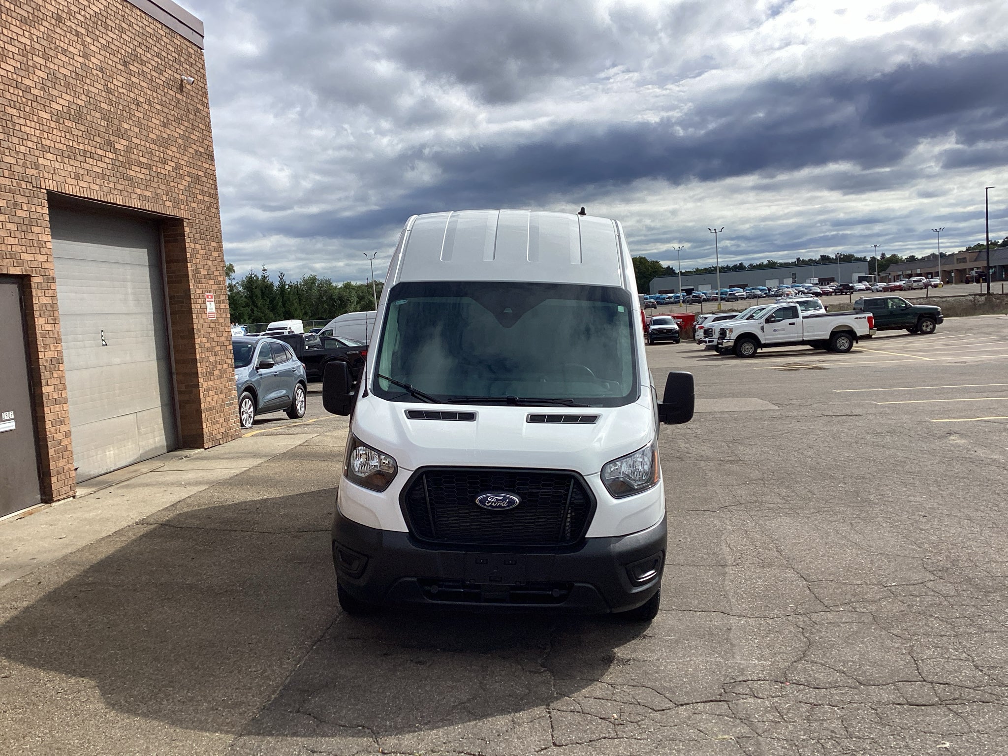 2025 Ford Transit Van Base