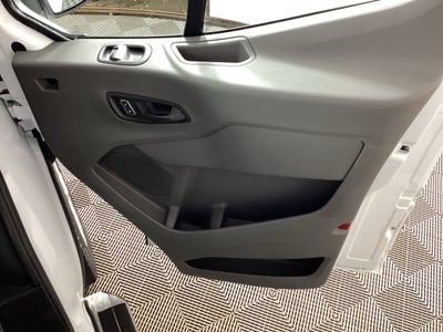 2025 Ford Transit Van Base