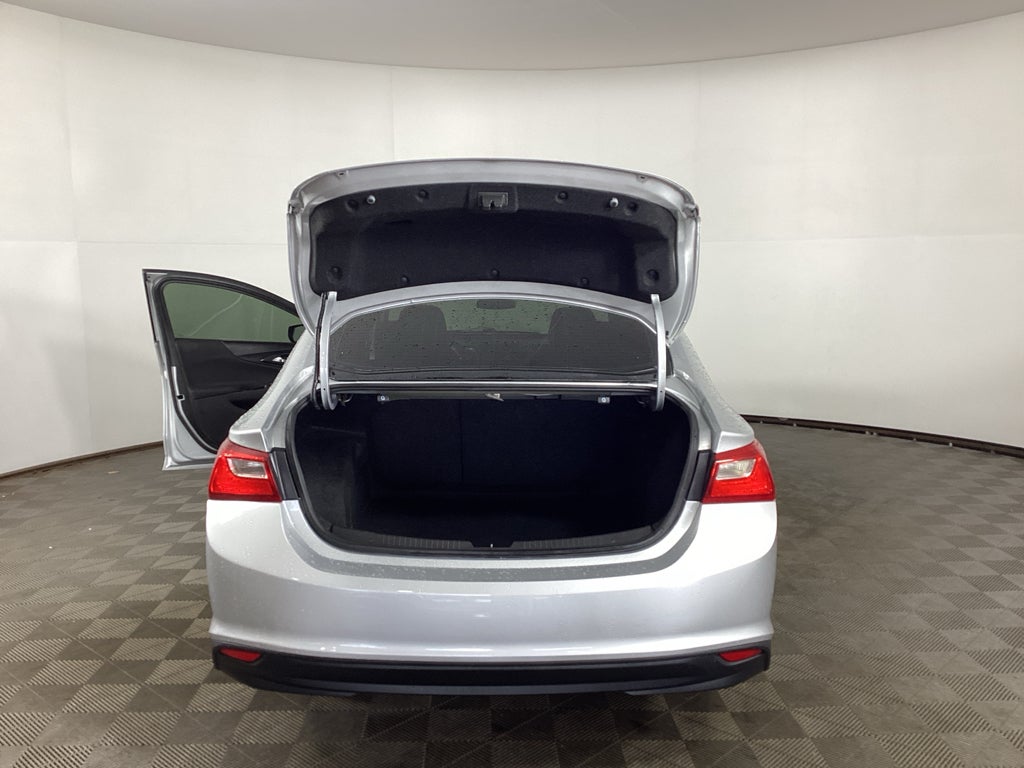 2016 Chevrolet Malibu LS