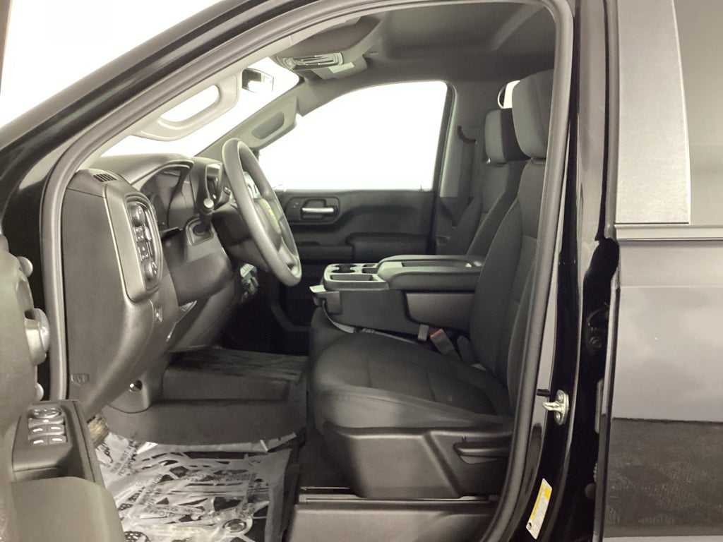 2020 Chevrolet Silverado Custom