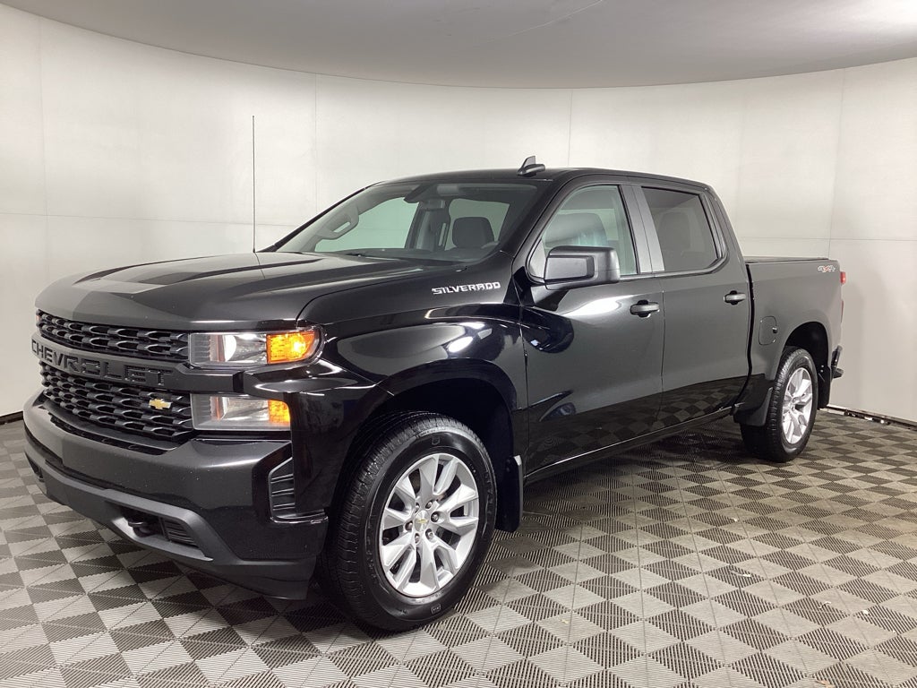 2020 Chevrolet Silverado Custom