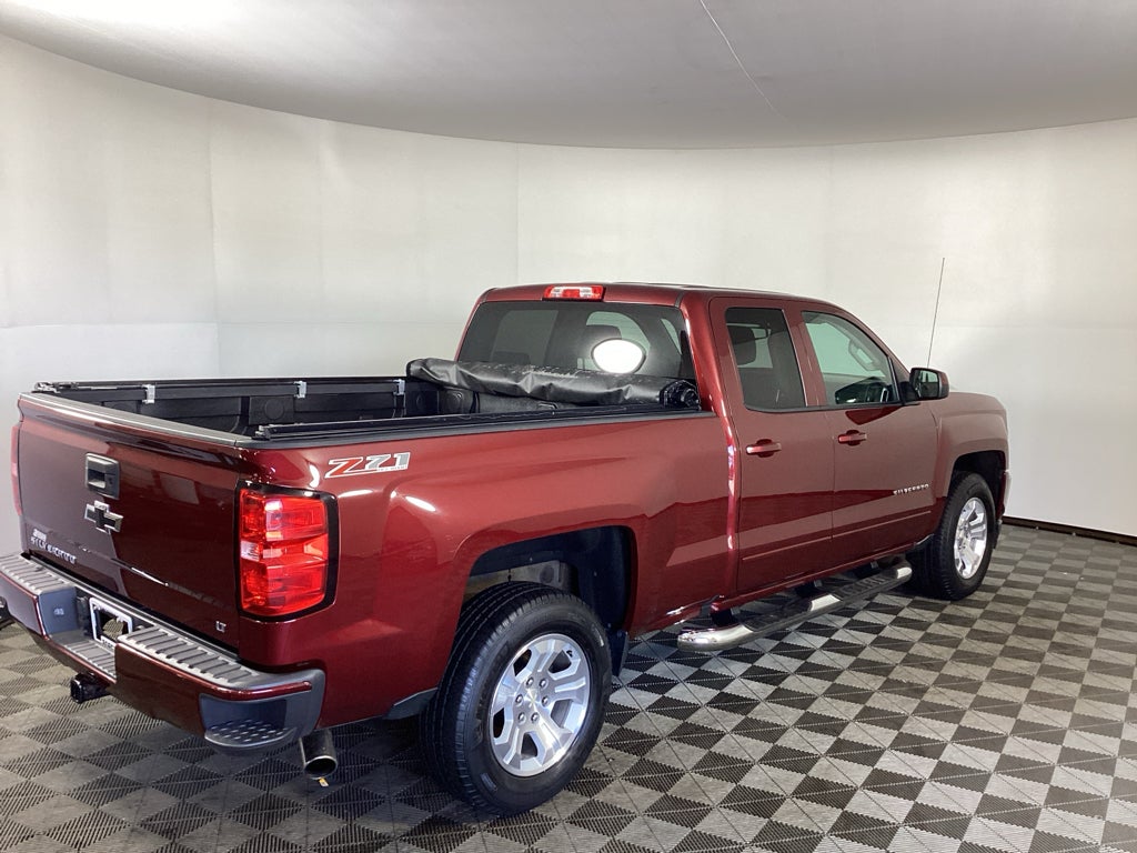2017 Chevrolet Silverado LT