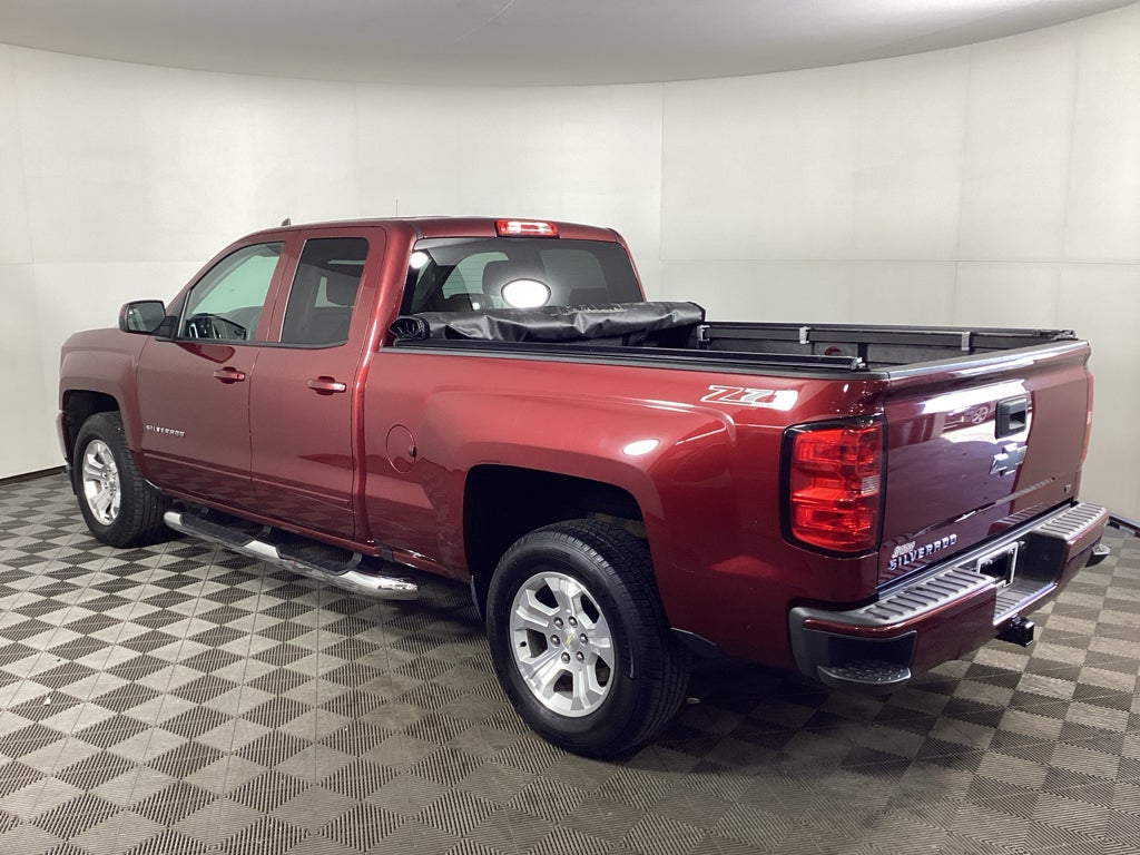 2017 Chevrolet Silverado LT