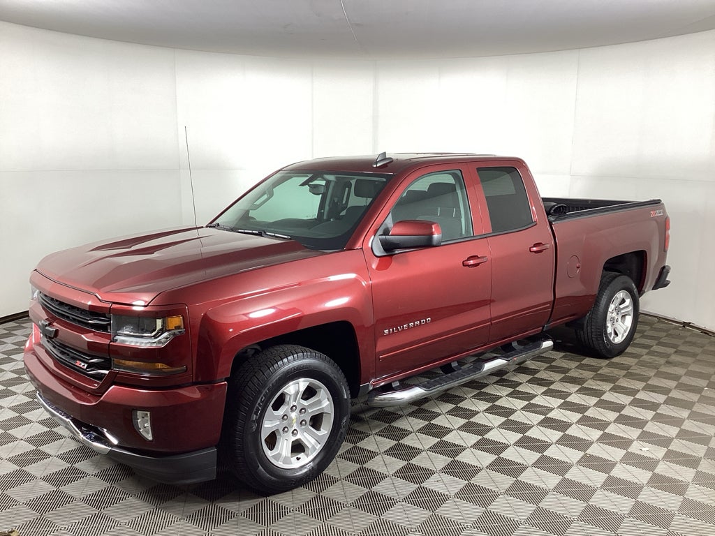 2017 Chevrolet Silverado LT