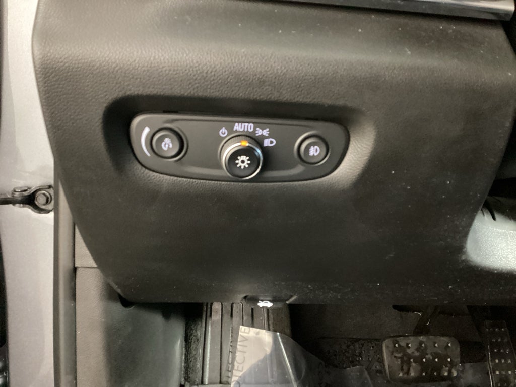 2021 Chevrolet Traverse RS