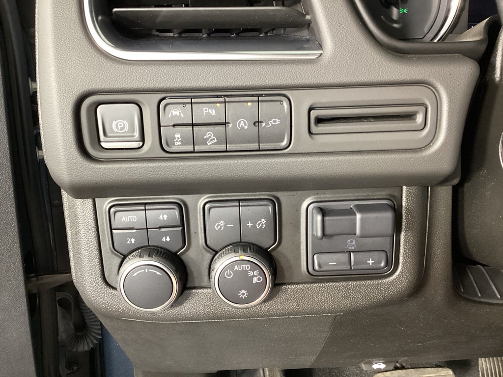 2021 Chevrolet Suburban Z71