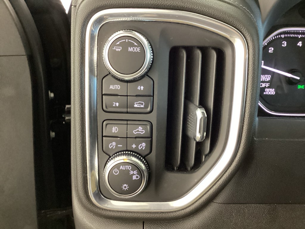 2022 GMC Sierra Limited Elevation