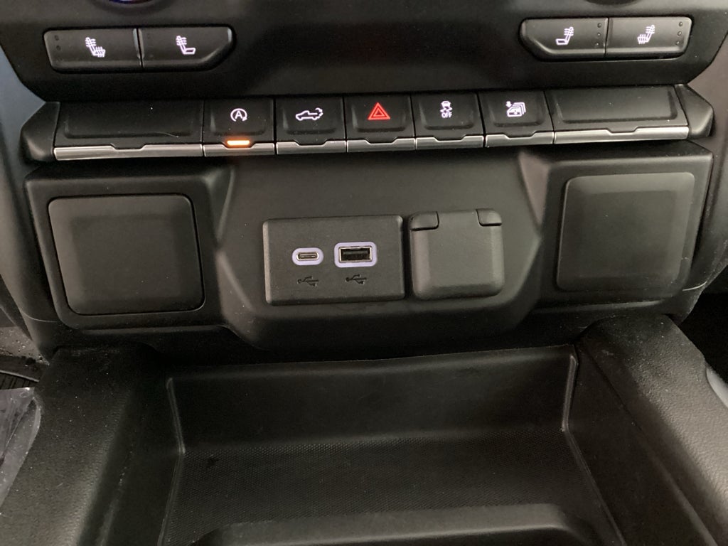 2022 GMC Sierra Limited Elevation