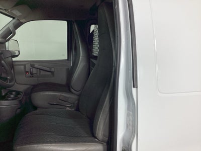 2020 GMC Savana Cargo