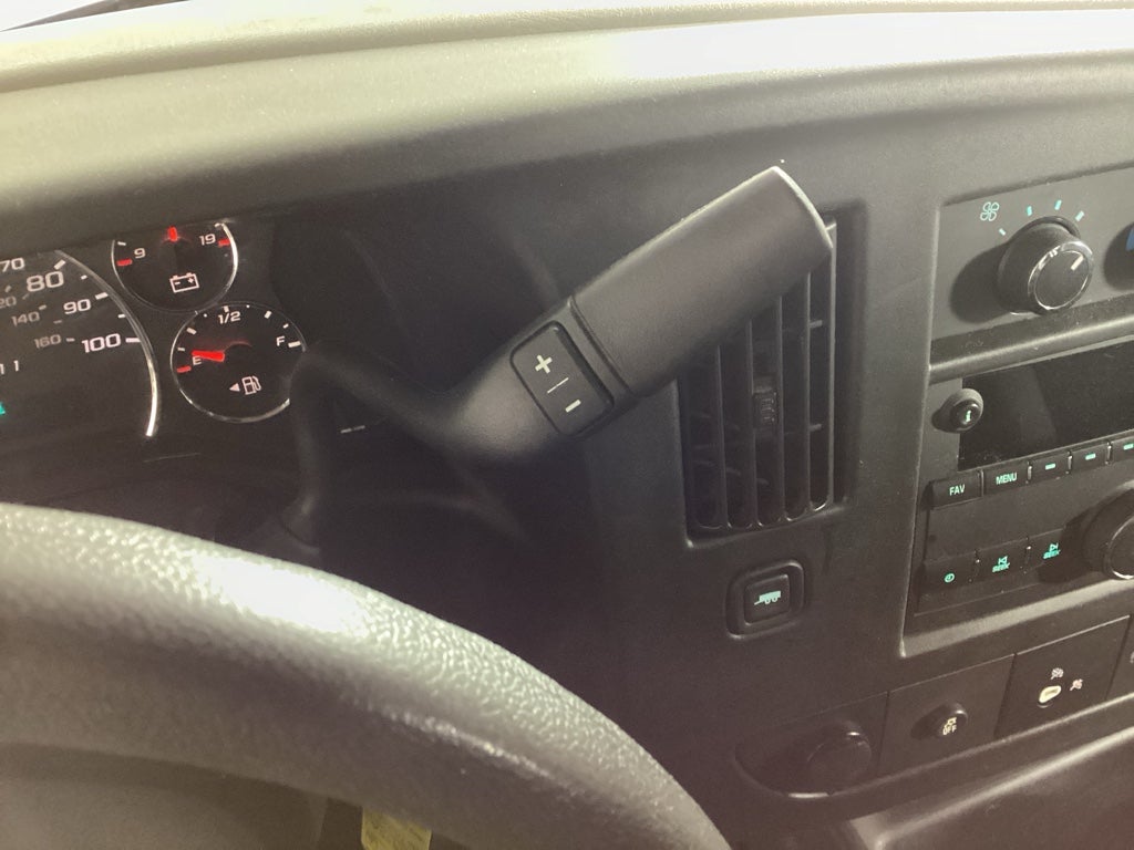 2020 GMC Savana Cargo