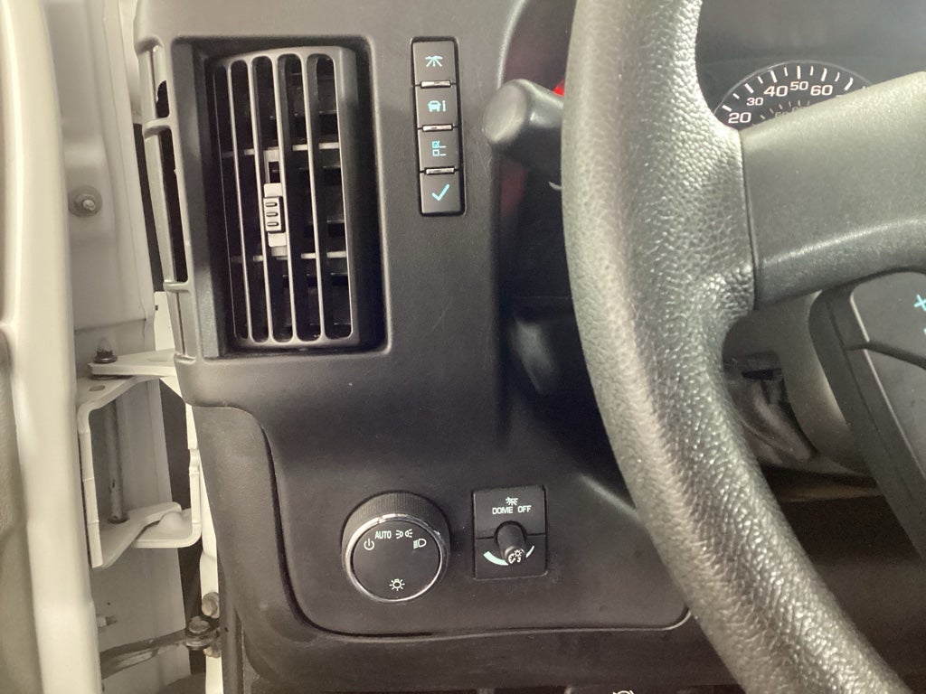 2020 GMC Savana Cargo