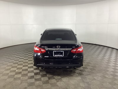 2016 Nissan Altima 2.5 SR