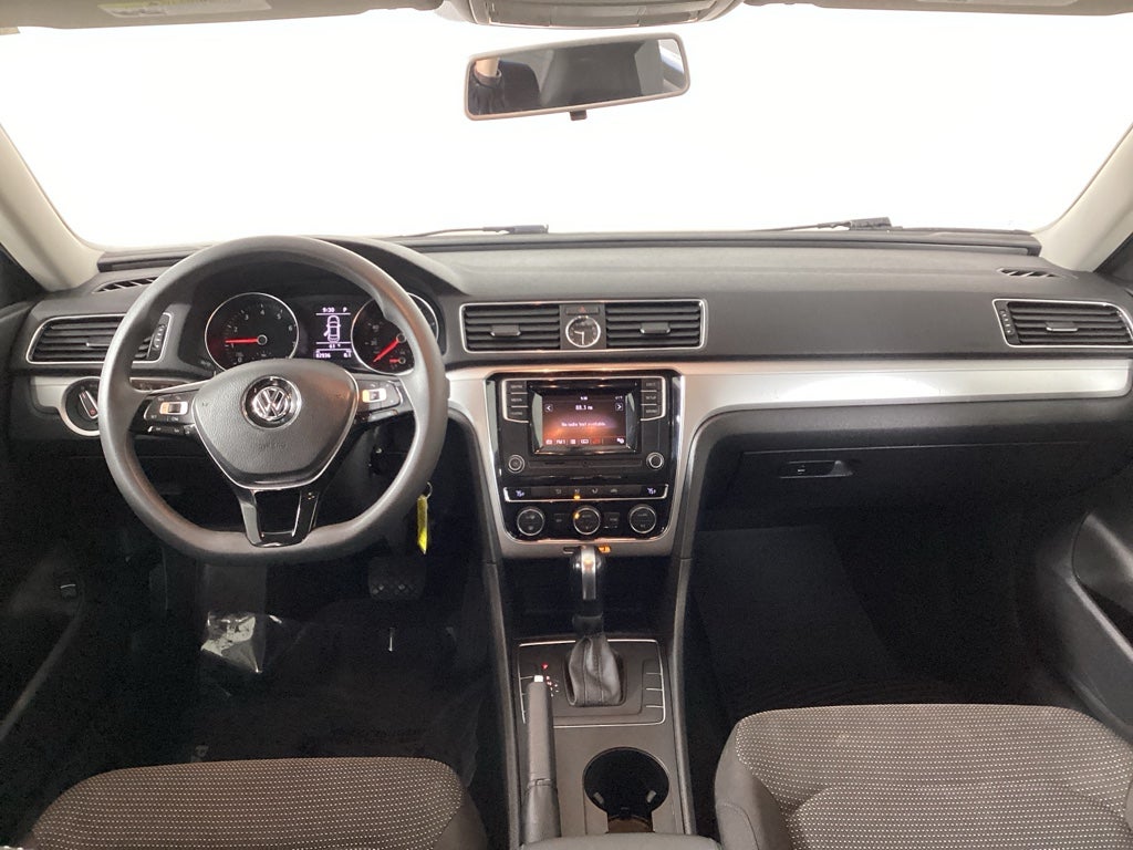 2016 Volkswagen Passat 1.8T S