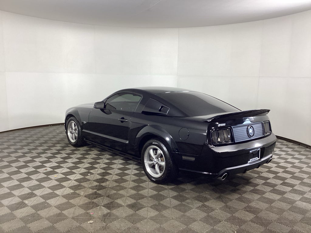 2006 Ford Mustang GT Deluxe