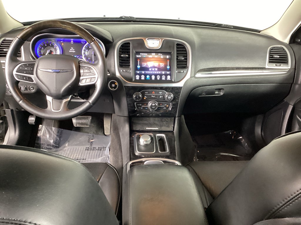2018 Chrysler 300C Limited