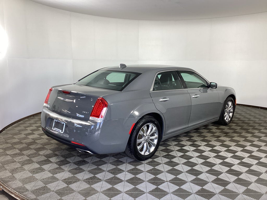 2018 Chrysler 300C Limited