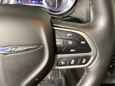 2018 Chrysler 300C Limited