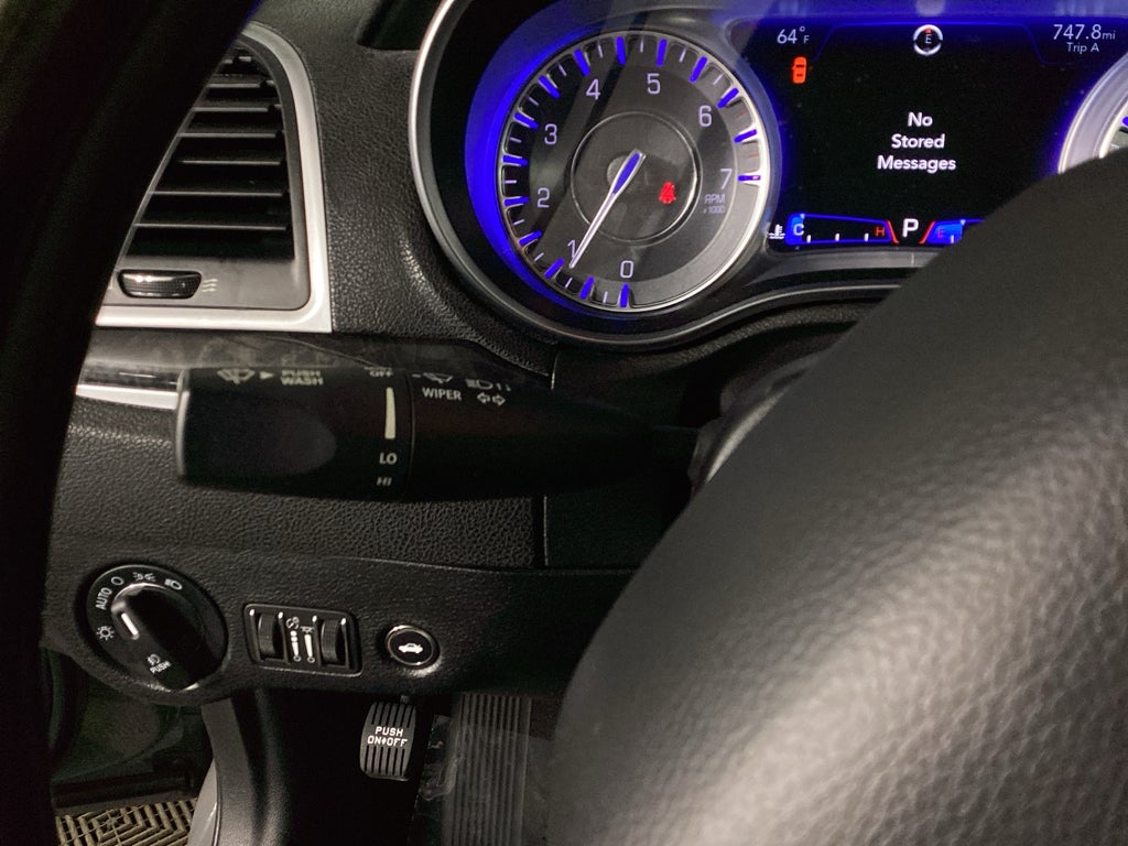 2018 Chrysler 300C Limited