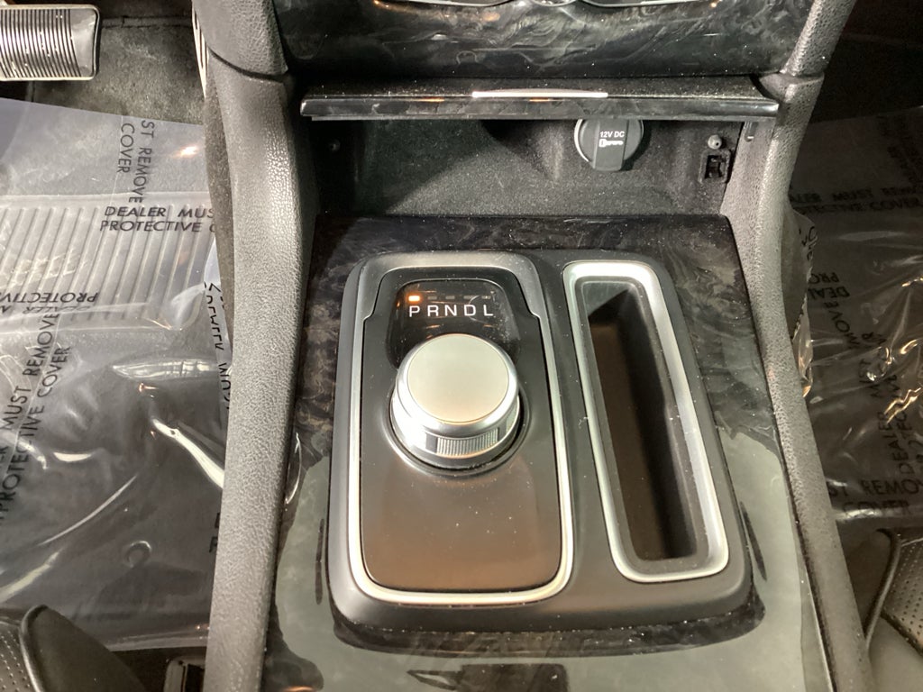 2018 Chrysler 300C Limited