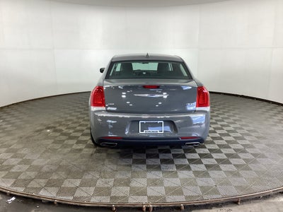 2018 Chrysler 300C Limited