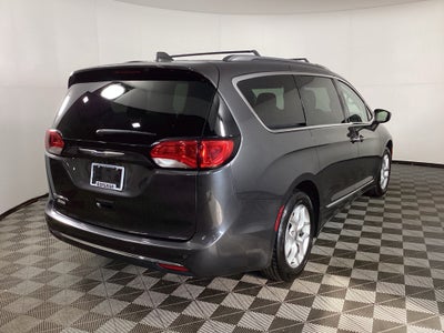 2019 Chrysler Pacifica Touring L Plus