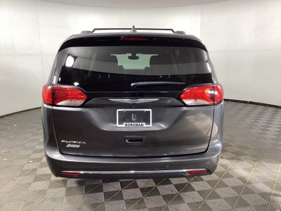 2019 Chrysler Pacifica Touring L Plus