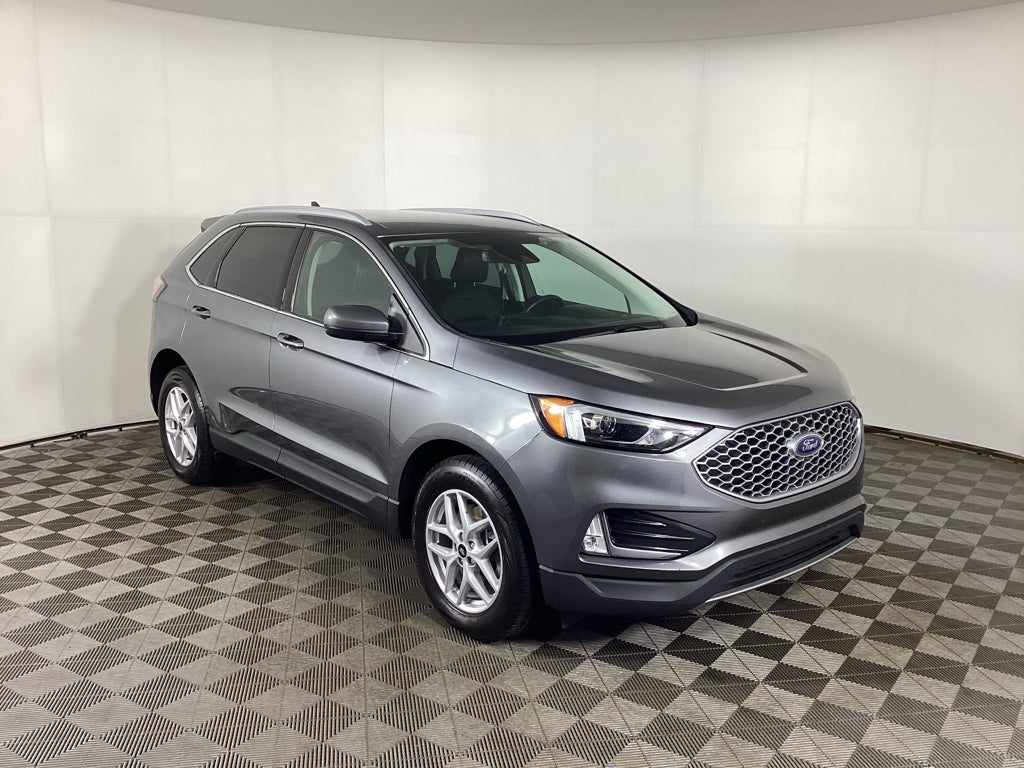 2023 Ford Edge