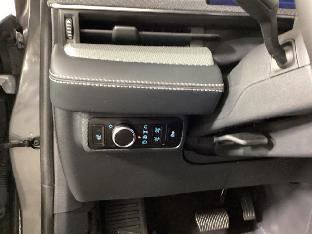 2023 Ford Mustang Mach-E Select