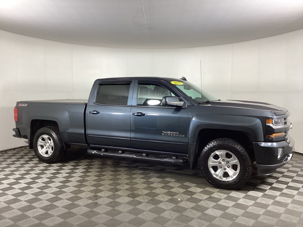 2017 Chevrolet Silverado LT