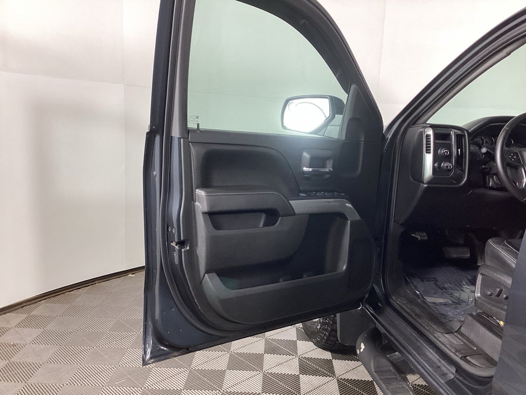 2017 Chevrolet Silverado LT