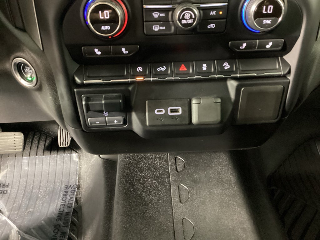 2020 Chevrolet Silverado RST