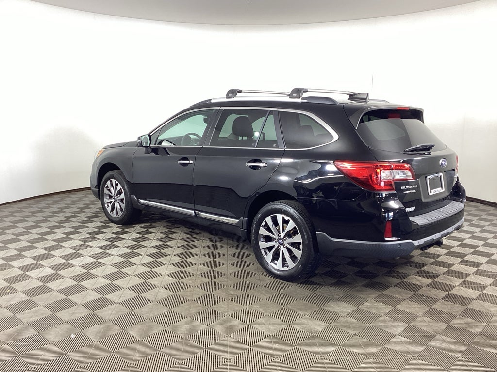 2017 Subaru Outback Touring