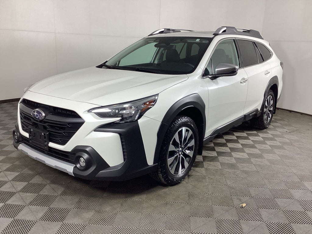 2023 Subaru Outback Touring XT