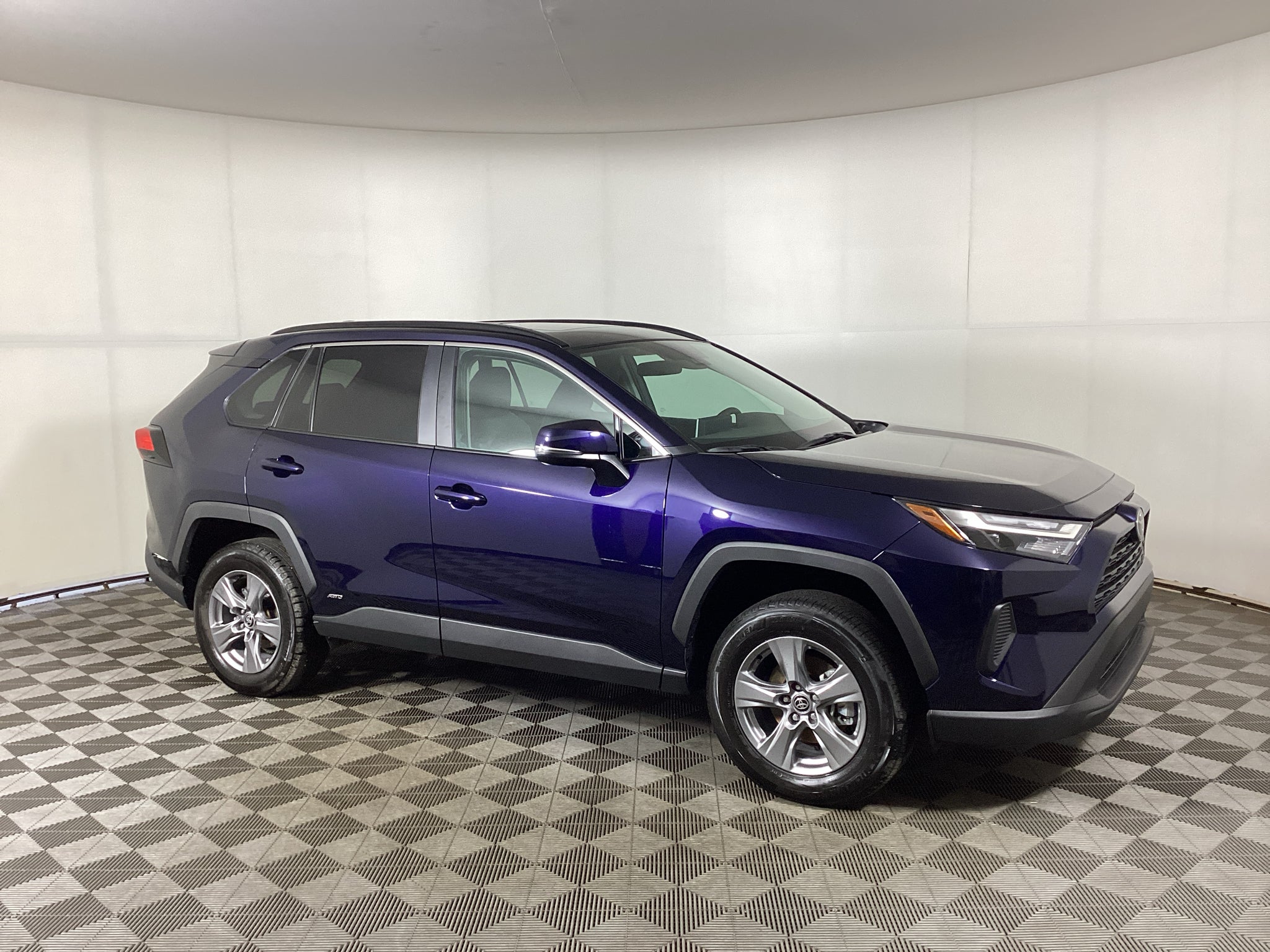 2025 Toyota RAV4 Hybrid Hybrid XLE
