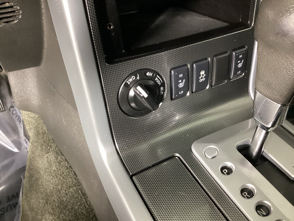 2012 Nissan Pathfinder Silver Edition
