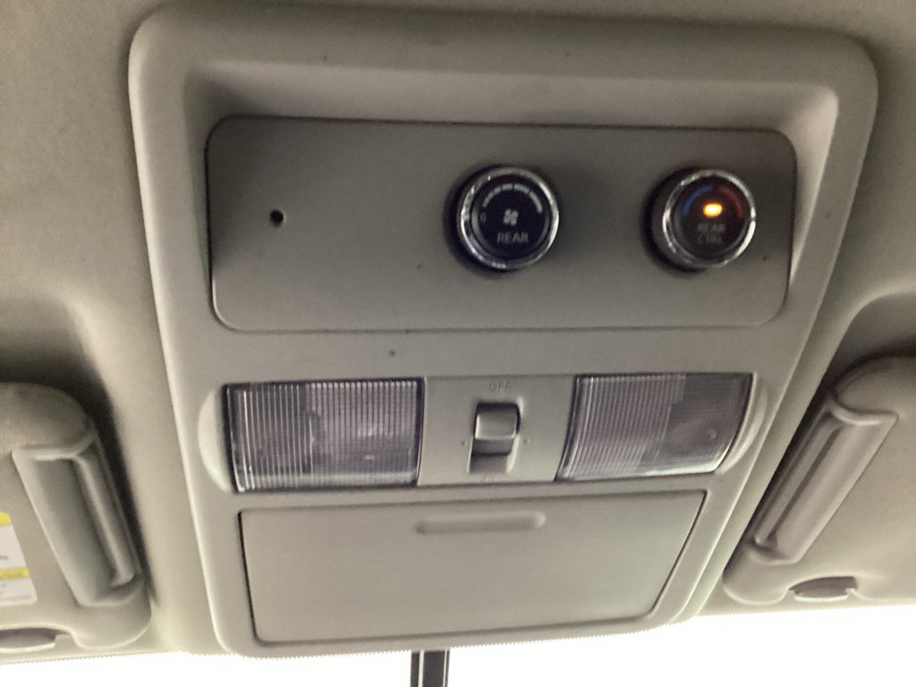 2012 Nissan Pathfinder Silver Edition