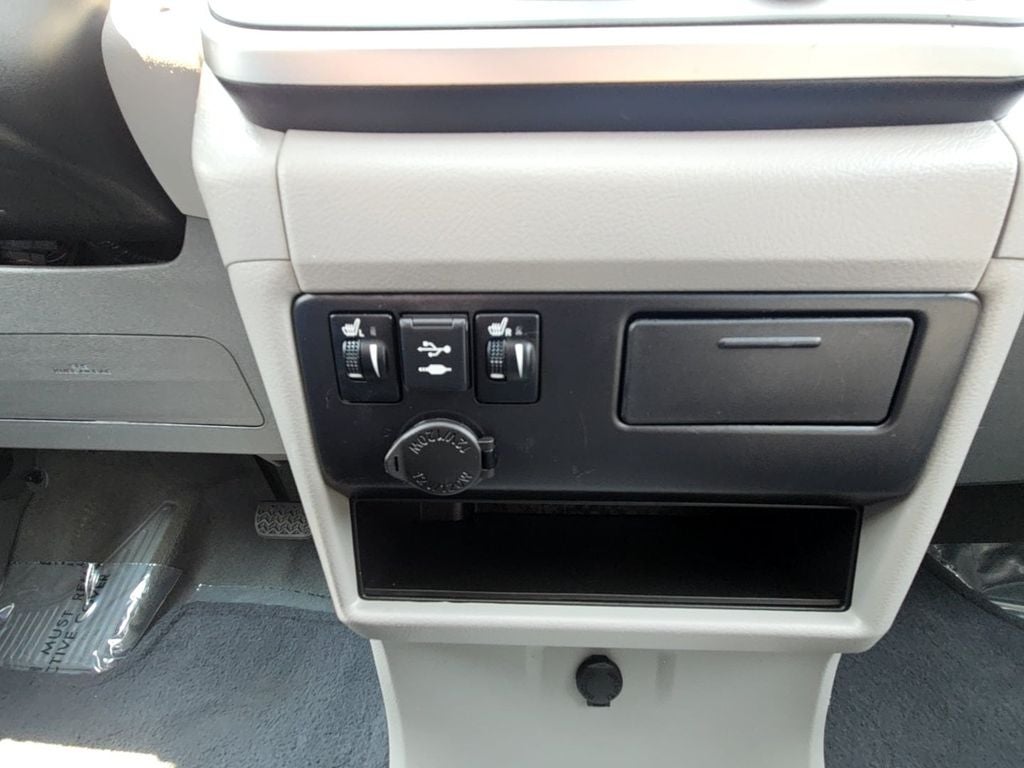 2020 Toyota Sienna XLE