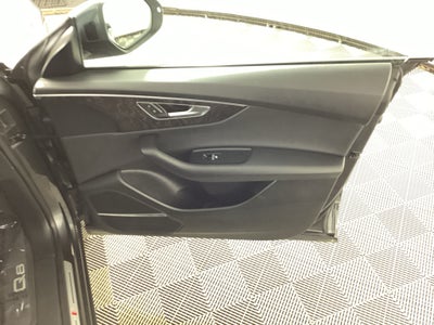 2019 Audi Q8 Prestige