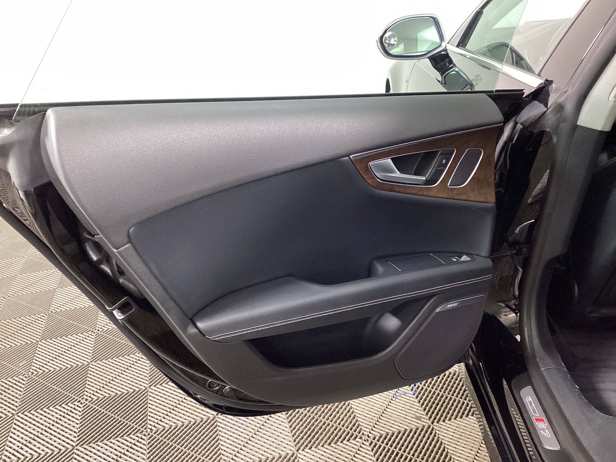 2015 Audi S7 4.0T (S tronic)