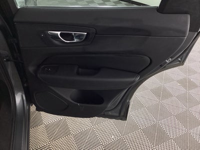 2021 Volvo XC60 Momentum