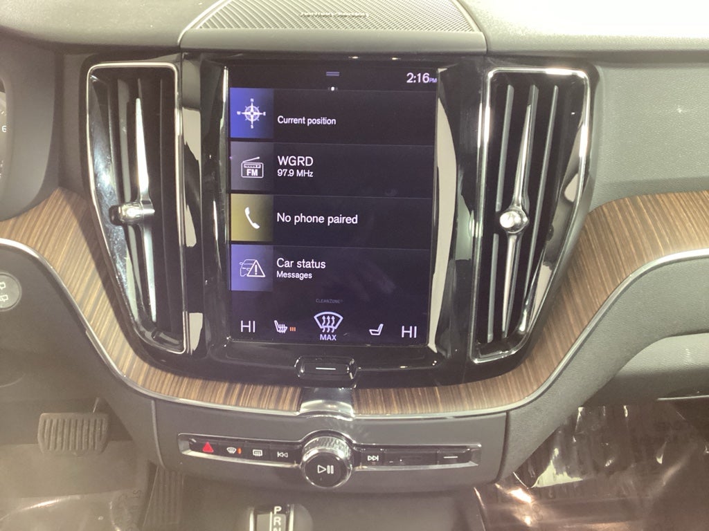 2021 Volvo XC60 Momentum