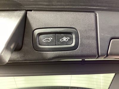 2021 Volvo XC60 Momentum