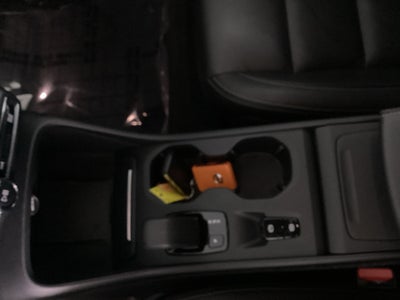 2022 Volvo XC40 Momentum