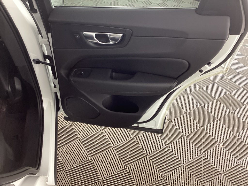 2021 Volvo XC60 Inscription Expression