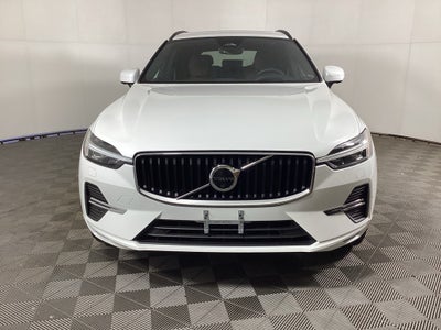 2022 Volvo XC60 Momentum