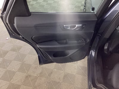 2024 Volvo XC60 Plus Dark Theme